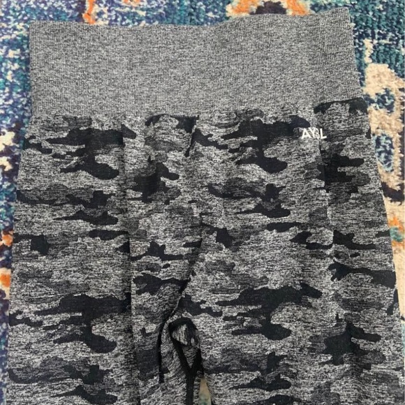 Aybl leggings size large *new - Picture 2 of 4